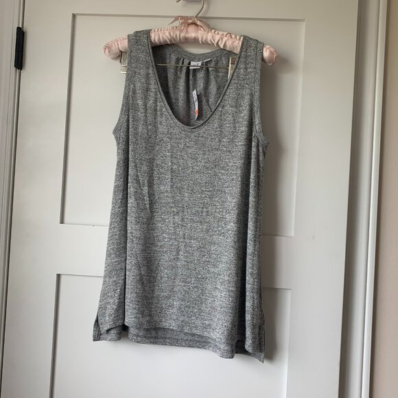 NWT Gap Grey Loose Tank Top - Picture 4 of 4